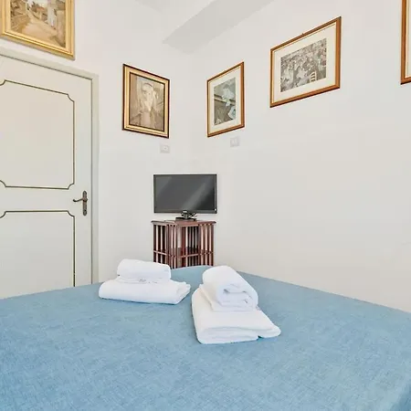 Casa Azzurra-terrace-seaview شقة *